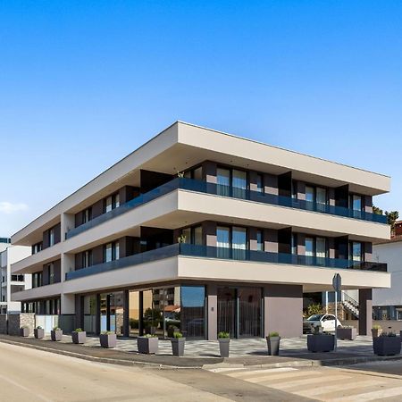 Fly Rooms Medulin - 50M From The Beach - New 2024 Exterior foto