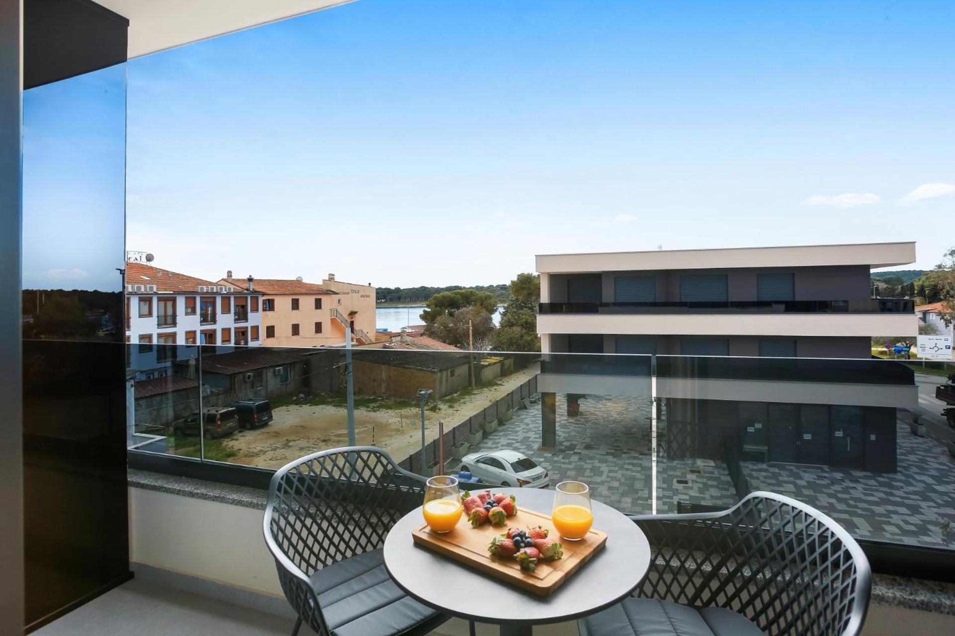 Fly Rooms Medulin - 50M From The Beach - New 2024 Zimmer foto